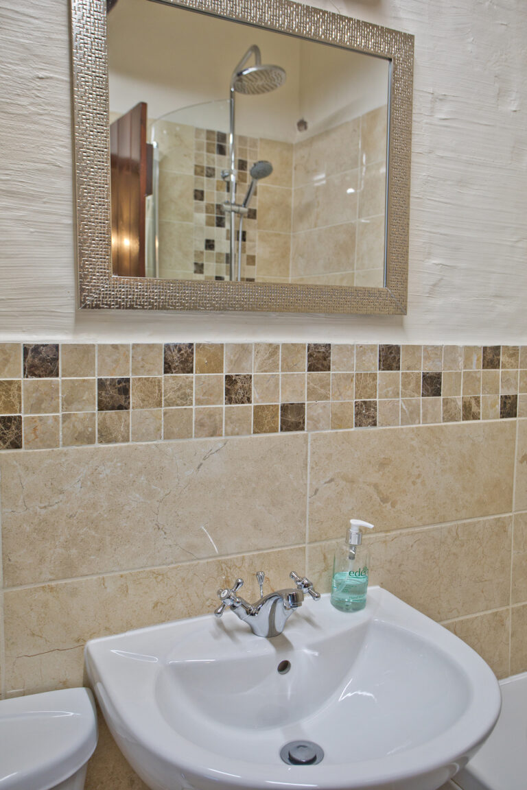 Hardknott Bathroom
