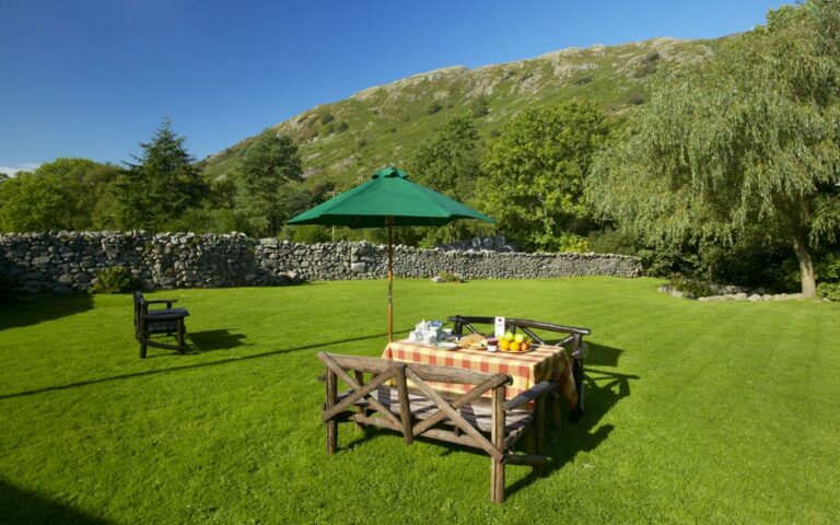 Relax with a picnic in our gardens
