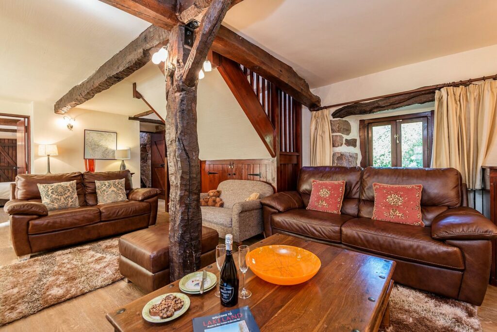 Scafell spacious Lounge with Italian Leather Sofas
