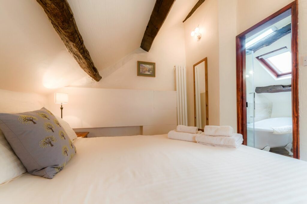Whillan Beck Newly Refurbished Bedroom and Bathroom in 2018