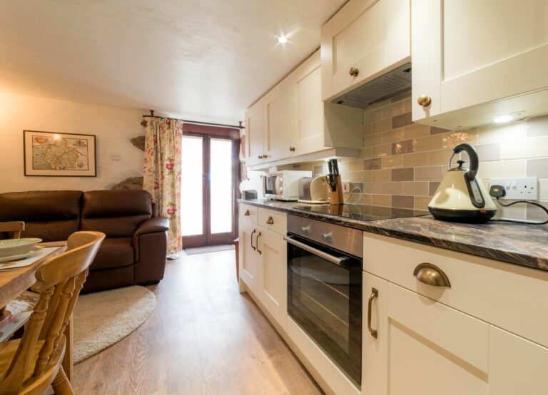 Whillan Beck New Kitchen and Open Plan Lounge Area